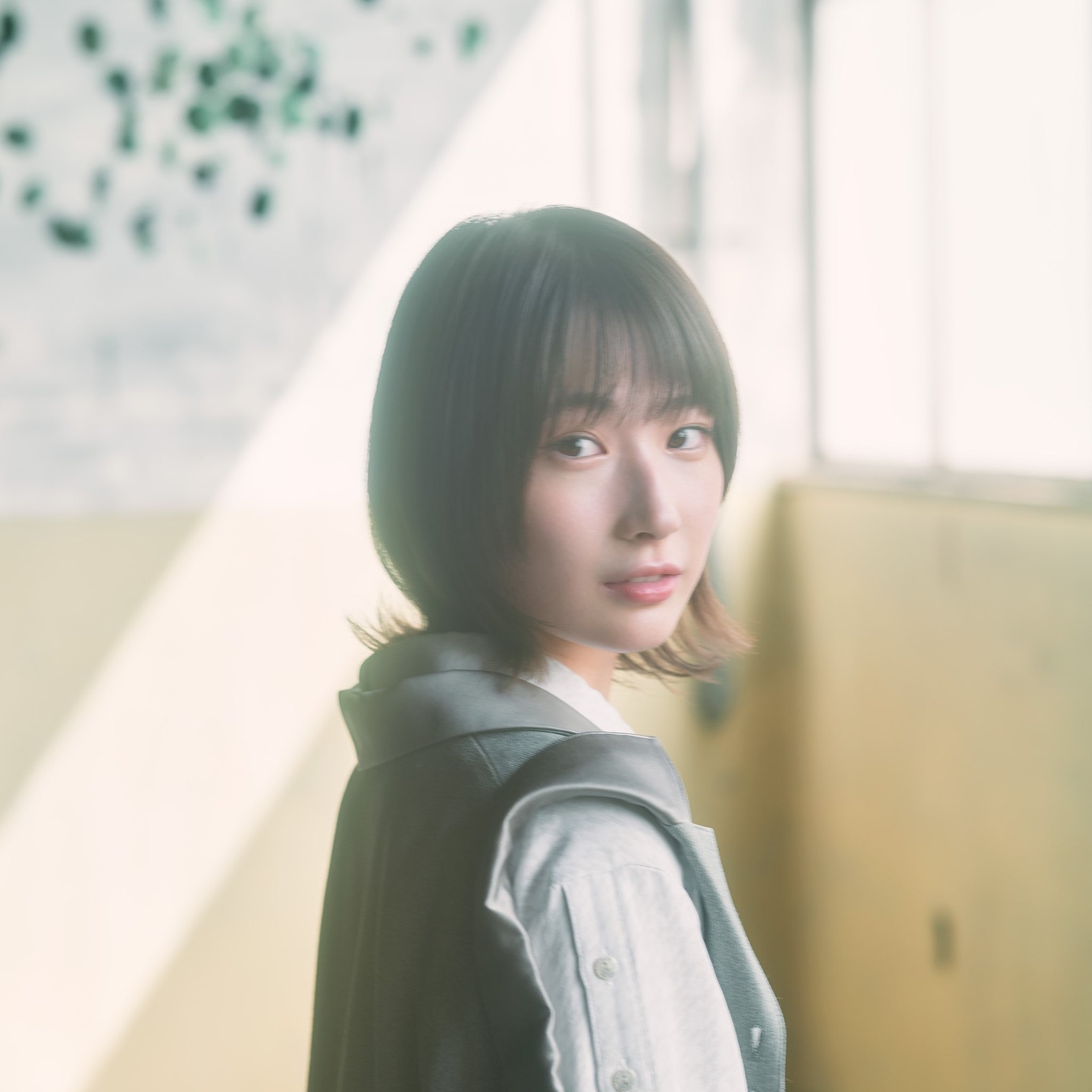 大橋ちっぽけ「誰かのとなり」— ジャケット写真 / MV照明