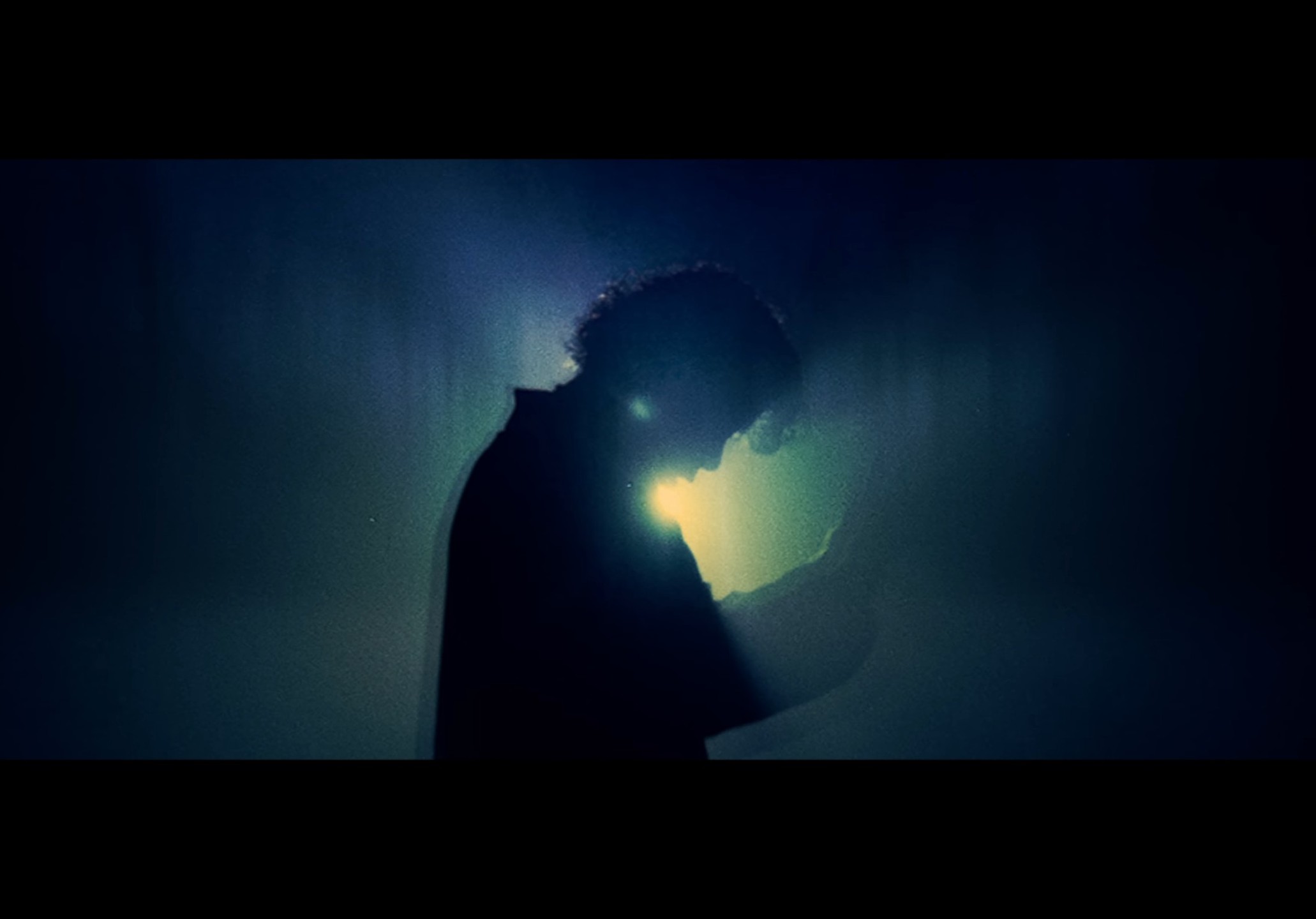 GADORO「心音」Music video